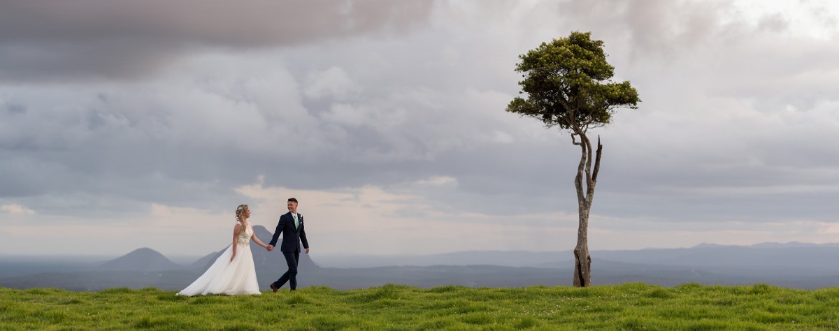 Gold Coast Based Wedding Photographer 